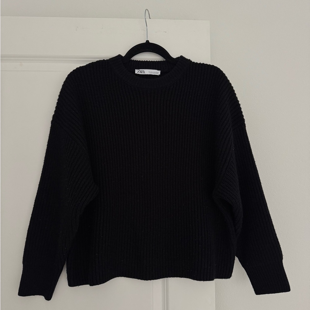 Zara women’s black crewneck chunky knit ribbed pullover boxy sweater size medium